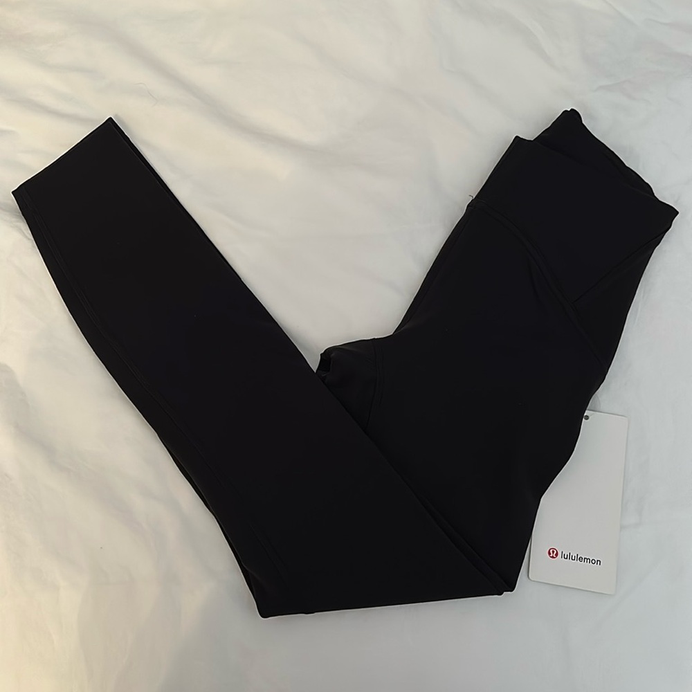Lululemon Instill HR Tight 25” in Black